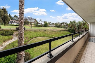 2537 Navarra Dr Unit 9B, Carlsbad, CA 92009