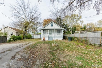 6837 Bradley Ave, Saint Louis, MO 63139