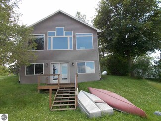 8896 Burnside Ave, Hale, MI 48739