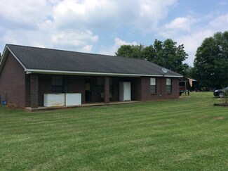 11 Willis Edwards Dr, Richton, MS 39476