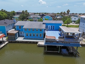 77 Bayou Vista Dr, Hitchcock, TX 77563