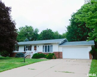 9521 W Guinivere Ct, Mapleton, IL 61547