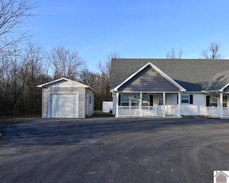 1706 Lane-A Rd, Paducah, KY 42003