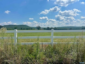 Tract C Old Memphis Pike, Tuscumbia, AL 35674