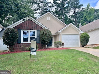 581 N Fairfield Dr, Peachtree City, GA 30269