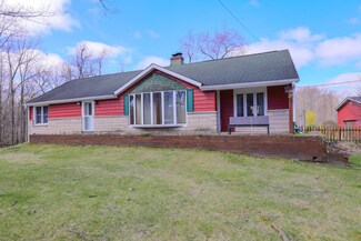 656 N 700 W, La Porte, IN 46350