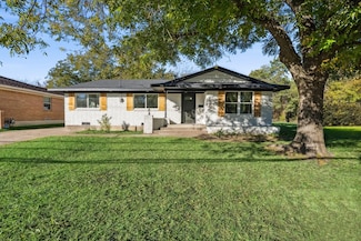 2327 N Prairie Creek Rd, Dallas, TX 75227