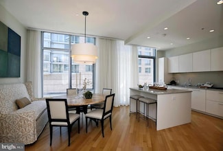 1177 22nd St NW Unit 4K, Washington, DC 20037