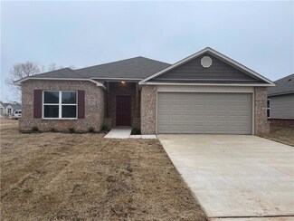 1305 Travertine Place, Noble, OK 73068