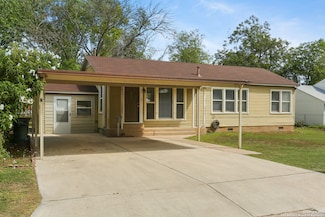 411 Brooks Ave, Schertz, TX 78154