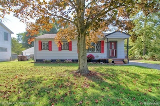 46083 Reed St, Belleville, MI 48111