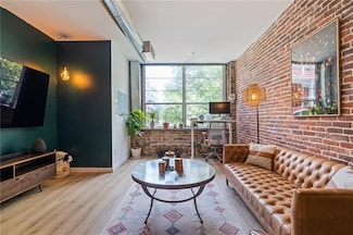 800 Peachtree St NE Unit 8429, Atlanta, GA 30308