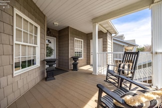 2892 Whispering Shores Dr, Vermilion, OH 44089