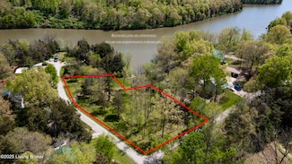 1016 Peninsula Dr, Lawrenceburg, KY 40342