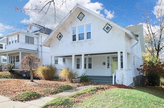 30 Pearl St, Meriden, CT 06450