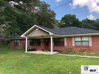 303 Dewing Ave, Bastrop, LA 71220