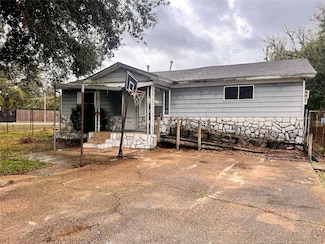 162 Calloway St, Houston, TX 77029