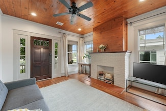 4524 1/2 Avenue O, Galveston, TX 77551
