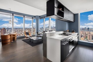 252 South St Unit 9 L, New York, NY 10002