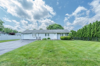 45 Osage Dr, Wallingford, CT 06492