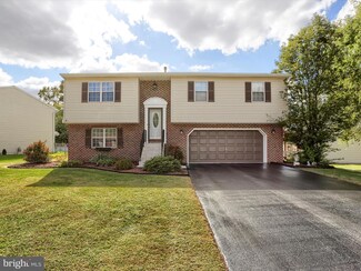 2248 Heather Rd, York, PA 17408