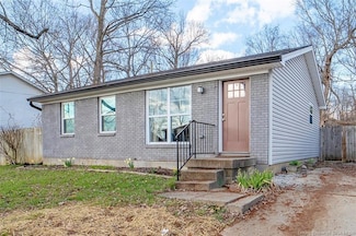 716 Webster Blvd, Jeffersonville, IN 47130