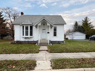 504 North St, Wapakoneta, OH 45895