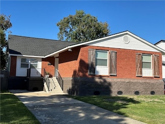 4021 Camphor St, Marrero, LA 70072