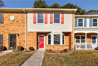 207 Choisy Crescent, Yorktown, VA 23692