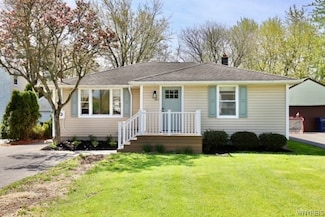 265 Akron St, Lockport, NY 14094