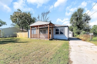 757 N Dougherty Ave, Wichita, KS 67212