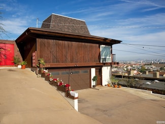 3330 Ingelow St, San Diego, CA 92106