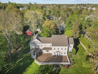 723 Boston Post Rd, Rye, NY 10580