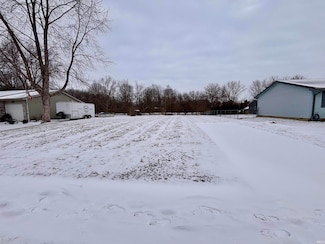 1970 Felt St, Huntington, IN 46750