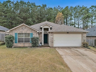 201 Claire Ln, Longview, TX 75605