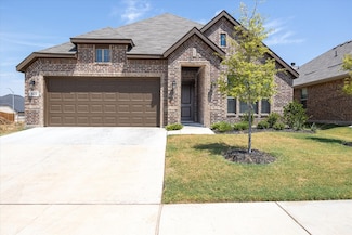 529 Lela Cir, Keene, TX 76059