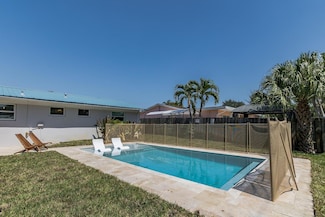 47 Ridgewood Cir, Jupiter, FL 33469