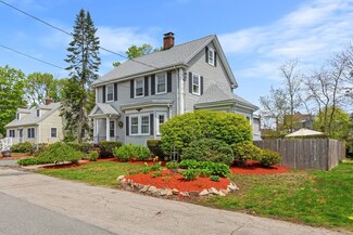 31 Wilbur St, South Weymouth, MA 02190