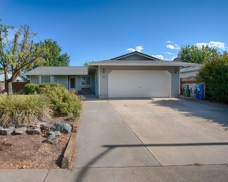 2557 Galaxy Way, Redding, CA 96002