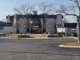 9078 W Heathwood Dr Unit 1M, Niles, IL 60714