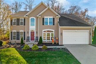 552 Amberley Dr, Uniontown, OH 44685