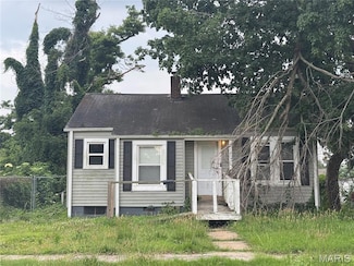 319 Benton St, Sikeston, MO 63801