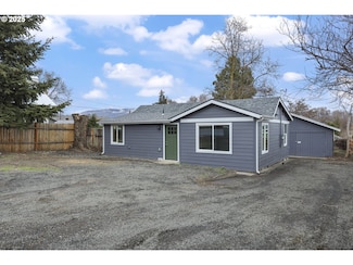 2625 W 10th St, the Dalles, OR 97058