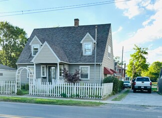 1220 W Lusher Ave, Elkhart, IN 46517