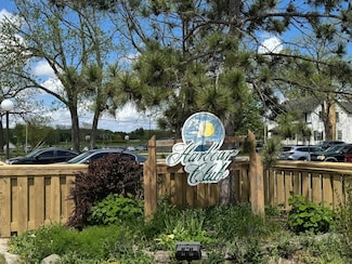 460 N Main St Unit N107, Wauconda, IL 60084