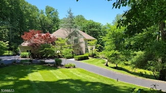 51 Twin Brooks Trail, Chester, NJ 07930