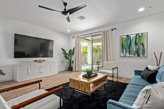 9570 W Whispering Wind Dr, Peoria, AZ 85383