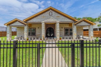3739 Crane St, Dallas, TX 75212