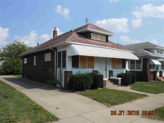 710 S Warren St, South Bend, IN 46619