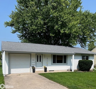 814 2nd St SW, Clarion, IA 50525